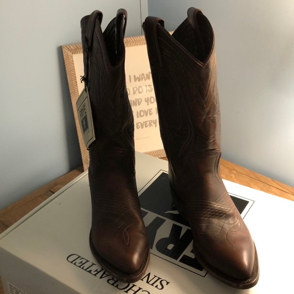 Frye Billy Pull On boots